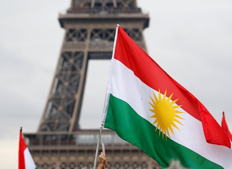Condenamos el asesinato en París de tres activistas kurdos