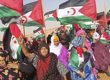 Denunciamos la complicidad de la MINURSO en el avance de la ocupación del Sahara Occidental y el expolio de sus recursos naturales, al aceptar hechos consumados impuestos por el Reino de Marruecos