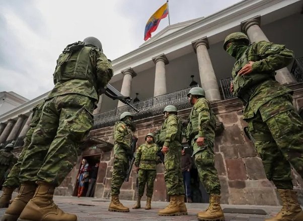 Condenamos la situación de violencia sin precedentes que vive Ecuador