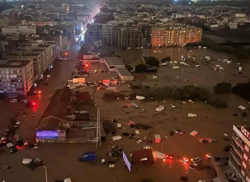 Mostramos nuestra solidaridad con las víctimas del temporal y nos ponemos al servicio de Protección Civil.