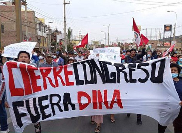 Solidaridad con Perú
