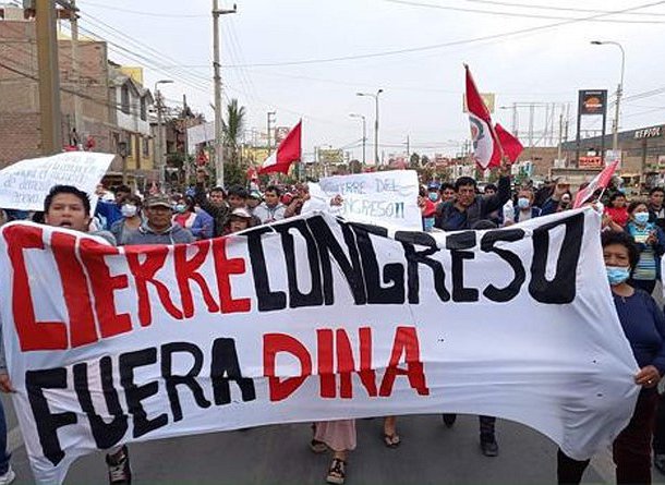 Solidaridad con Perú